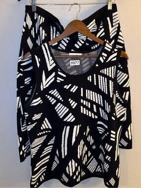 Calvin Klein Black White Abstract Sweater Knit Tank & Skirt Set Large